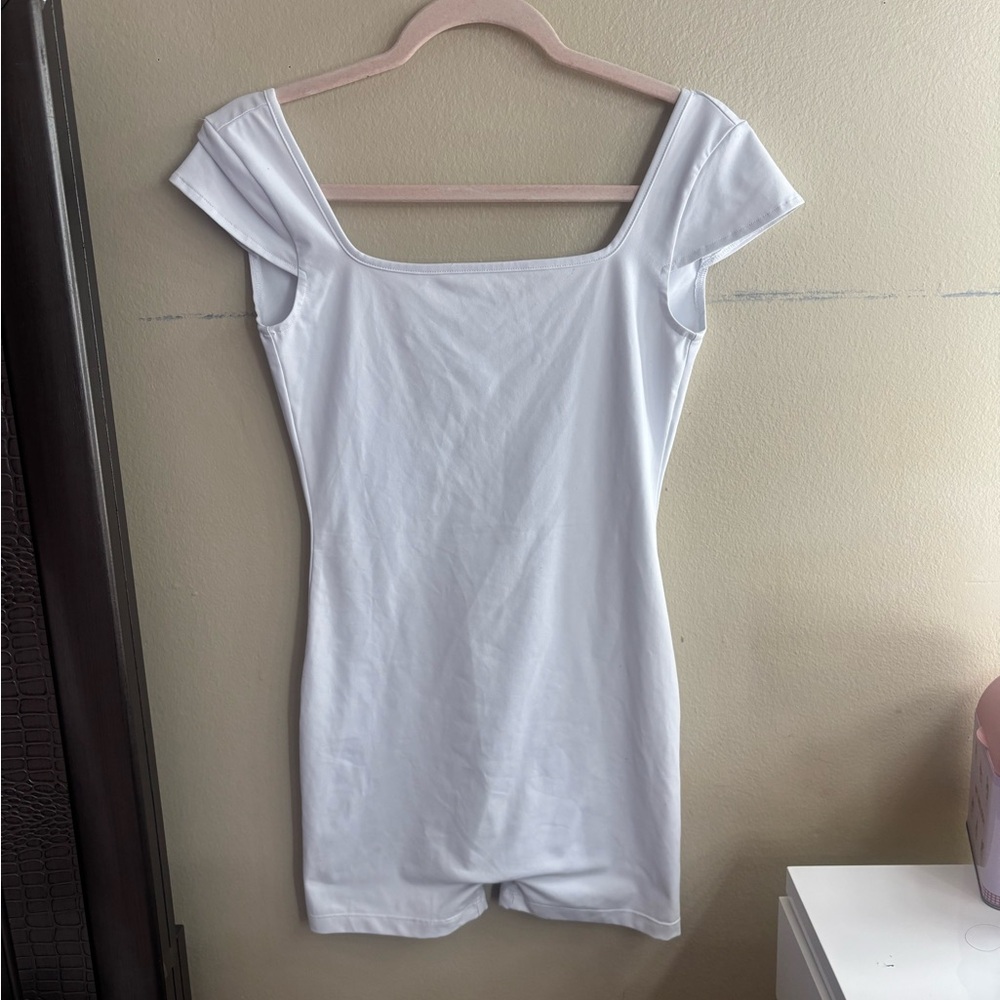 ReoRia white romper